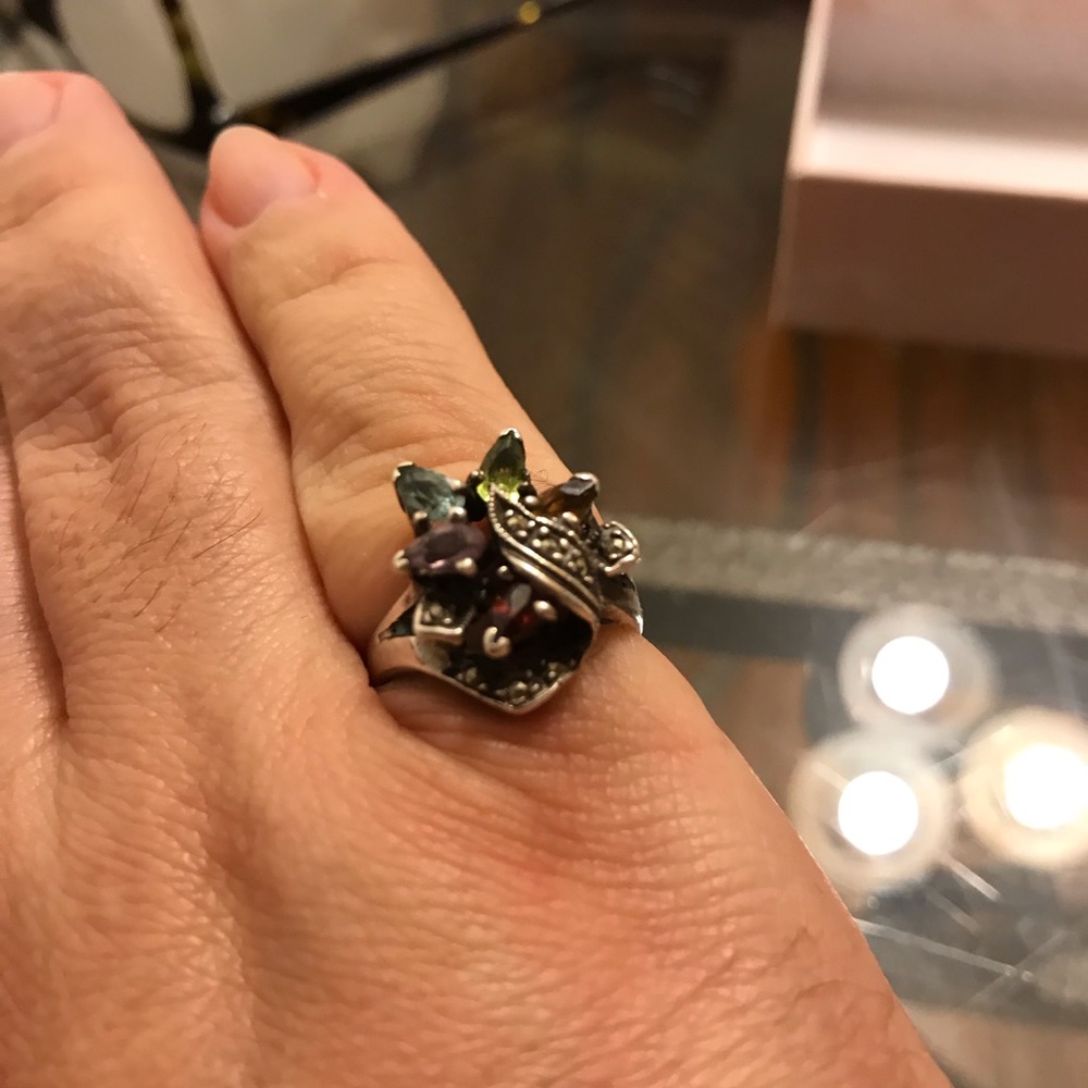 925 Sterling Silver Ring w/semi-precious stones size 7